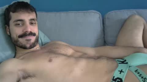 Snapshot of 000folla000 chatting on 01-01-25, 12:55 000folla000 online show from 01-01-25, 12:55