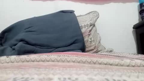 Snapshot of 1036nory12 chatting on 10-09-25, 01:14 1036nory12 online show from 10-09-25, 01:14