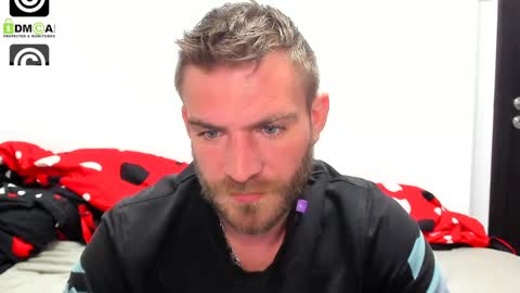 Snapshot of 10in_deluxe chatting on 12-06-24, 04:28 10in_deluxe online show from 12-06-24, 04:28