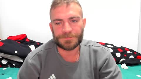 Snapshot of 10in_deluxe chatting on 12-20-24, 09:32 10in_deluxe online show from 12-20-24, 09:32