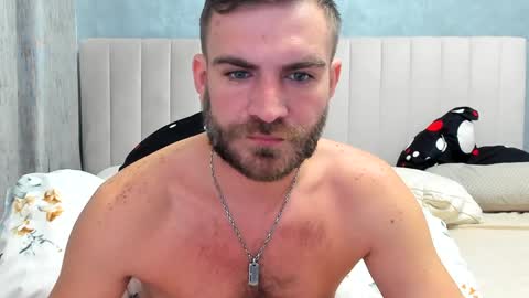 Snapshot of 10in_deluxe chatting on 01-23-25, 07:43 10in_deluxe online show from 01-23-25, 07:43