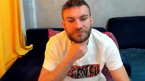 Snapshot of 10in_deluxe chatting on 02-24-25, 07:44 10in_deluxe online show from 02-24-25, 07:44