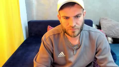 Snapshot of 10in_deluxe chatting on 02-26-25, 09:53 10in_deluxe online show from 02-26-25, 09:53