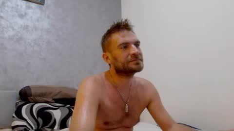 Snapshot of 10in_deluxe chatting on 09-13-25, 07:52 10in_deluxe online show from 09-13-25, 07:52