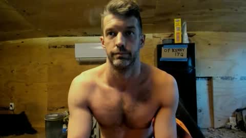 Snapshot of 11101101 chatting on 03-10-26, 10:48 11101101 online show from 03-10-26, 10:48