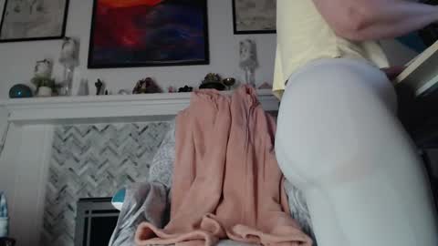 Aurora Willows online show from 02-03-26, 06:40