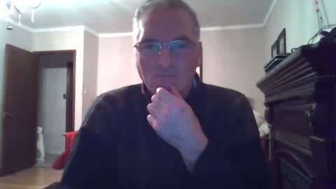 Snapshot of 123456ant chatting on 01-09-26, 11:17 123456ant online show from 01-09-26, 11:17