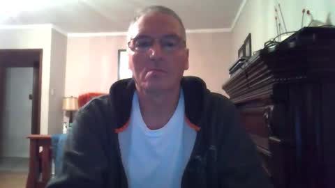 Snapshot of 123456ant chatting on 04-22-26, 02:58 123456ant online show from 04-22-26, 02:58