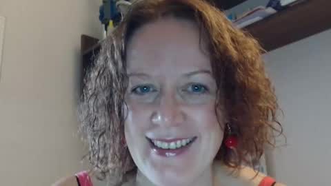 12ennie online show from 10-10-25, 08:02