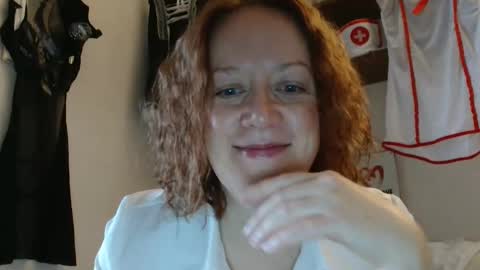 12ennie online show from 10-24-25, 06:54