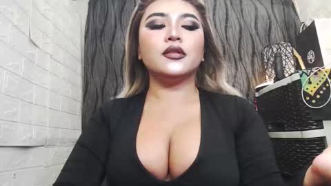 sexy kia online show from 10-14-25, 02:34