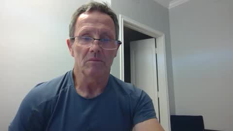 Snapshot of 13glanmorfa chatting on 02-28-26, 02:18 13glanmorfa online show from 02-28-26, 02:18