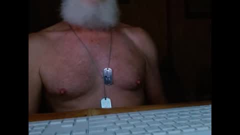 Snapshot of 13xxx20 chatting on 10-15-25, 10:37 Absentee online show from 10-15-25, 10:37