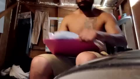15592686874_callme_or_facetime online show from 06-12-26, 07:35