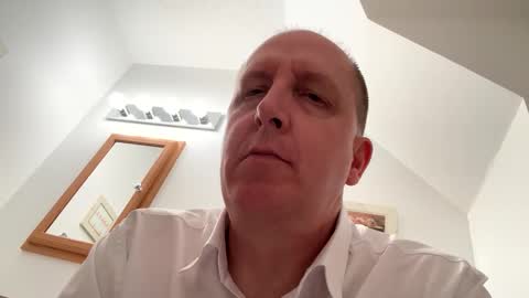 Snapshot of 16510 chatting on 09-14-25, 11:53 16510 online show from 09-14-25, 11:53