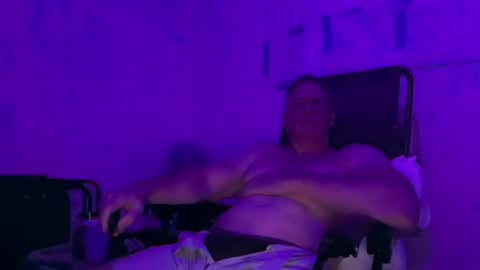 Snapshot of 1800fun2 chatting on 02-05-25, 03:13 1800fun2 online show from 02-05-25, 03:13