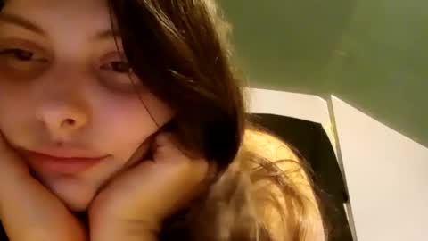 18andInoccent online show from 09-26-25, 05:33