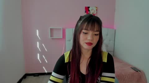 Snapshot of 18candy chatting on 12-16-24, 08:37 18candy online show from 12-16-24, 08:37