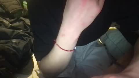 man 18 but cute online show from 01-01-25, 07:20