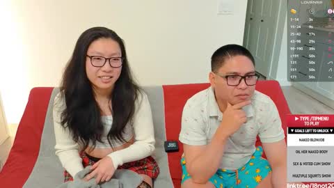 Snapshot of 18not20 chatting on 11-01-25, 12:56 Tong Ralph online show from 11-01-25, 12:56