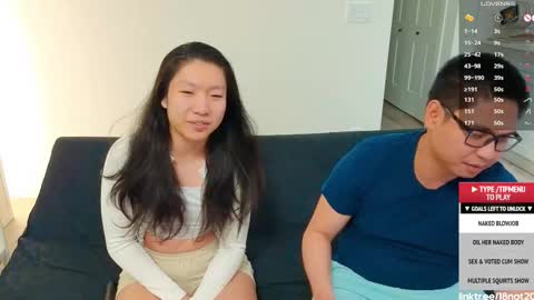 Snapshot of 18not20 chatting on 11-26-25, 12:33 Tong Ralph online show from 11-26-25, 12:33