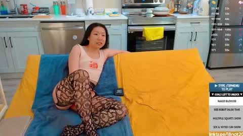 Tong  Ralph online show from 04-28-26, 02:27