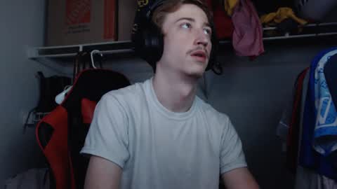 Snapshot of 18str8igcock chatting on 01-12-25, 01:11 18str8igcock online show from 01-12-25, 01:11