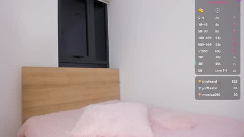 Snapshot of 1_love_8 chatting on 12-15-24, 05:31 Rose Nude only In Prvt online show from 12-15-24, 05:31