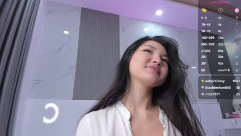 Snapshot of 1_love_8 chatting on 03-05-25, 05:18 Rose Nude only In Prvt online show from 03-05-25, 05:18