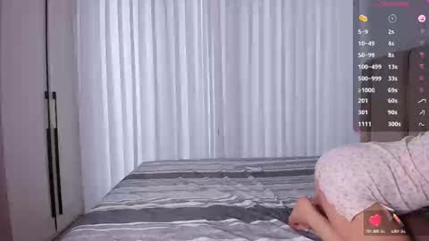 Snapshot of 1_love_8 chatting on 09-17-25, 11:39 Rose Nude only In Prvt online show from 09-17-25, 11:39