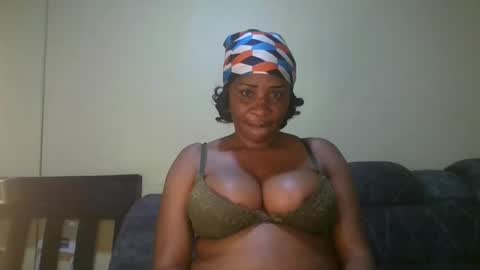 Snapshot of 1_sexylove chatting on 09-14-25, 09:25 1_sexylove online show from 09-14-25, 09:25