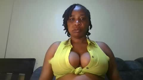 Snapshot of 1_sexylove chatting on 11-17-25, 05:35 1_sexylove online show from 11-17-25, 05:35