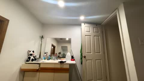 Snapshot of 1bbc__ chatting on 12-31-24, 09:06 1bbc__ online show from 12-31-24, 09:06