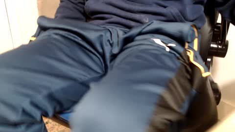 i erupt if you suck ur nipples 4 me and look at the camera while watching me online show from 02-12-25, 12:01