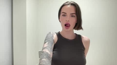 DOVE online show from 04-11-26, 09:19