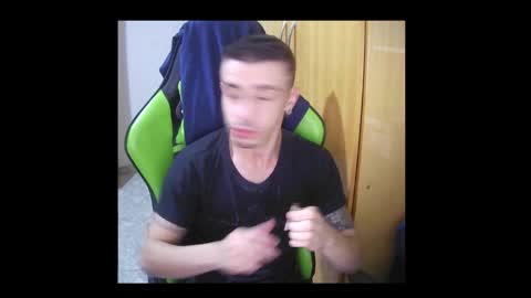 Snapshot of 1good_vibes1 chatting on 02-16-25, 10:32 1good_vibes1 online show from 02-16-25, 10:32