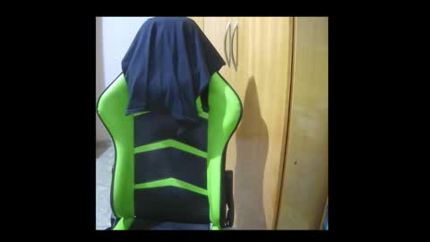 Snapshot of 1good_vibes1 chatting on 09-18-25, 02:35 1good_vibes1 online show from 09-18-25, 02:35