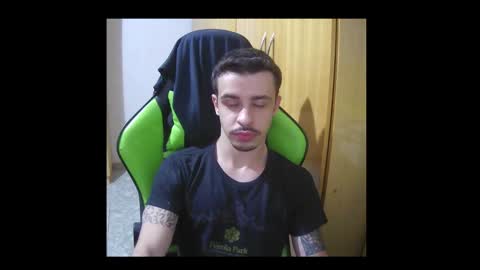 Snapshot of 1good_vibes1 chatting on 09-22-25, 03:52 1good_vibes1 online show from 09-22-25, 03:52