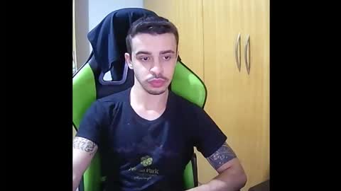 Snapshot of 1good_vibes1 chatting on 11-10-25, 03:27 1good_vibes1 online show from 11-10-25, 03:27