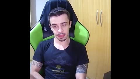 Snapshot of 1good_vibes1 chatting on 11-13-25, 02:10 1good_vibes1 online show from 11-13-25, 02:10