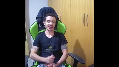 Snapshot of 1good_vibes1 chatting on 11-19-25, 04:56 1good_vibes1 online show from 11-19-25, 04:56