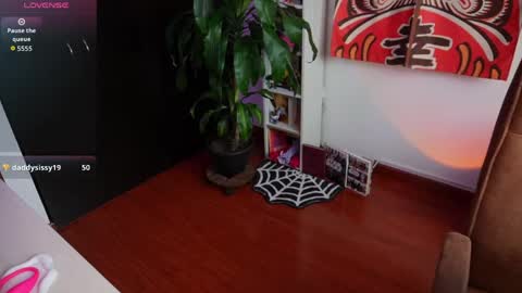 Snapshot of 1hannamontana chatting on 06-09-26, 10:10 1hannamontana online show from 06-09-26, 10:10