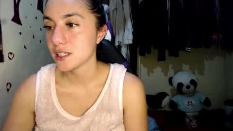Snapshot of 1kandylove chatting on 10-03-25, 01:57 1kandylove online show from 10-03-25, 01:57