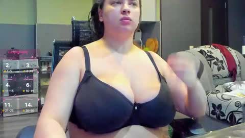 1LINDSEY1 online show from 10-07-25, 07:44