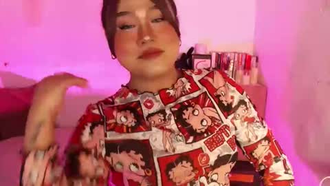 1lovelymess online show from 04-21-26, 03:02