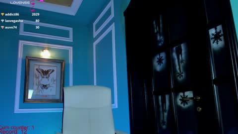 Snapshot of 1munique chatting on 12-29-24, 06:27 Moona  online show from 12-29-24, 06:27