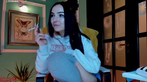 Snapshot of 1munique chatting on 01-22-25, 03:40 Moona  online show from 01-22-25, 03:40