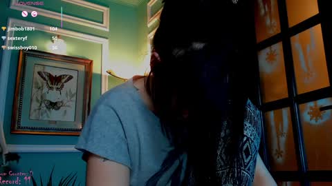 Snapshot of 1munique chatting on 01-26-25, 10:35 Moona  online show from 01-26-25, 10:35