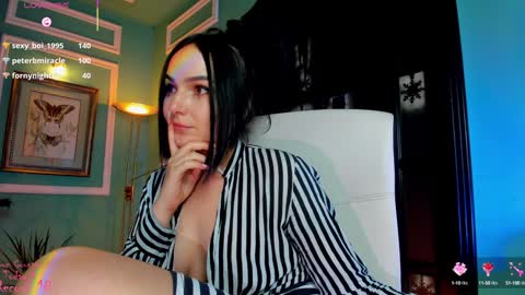 Snapshot of 1munique chatting on 02-01-25, 10:23 Moona  online show from 02-01-25, 10:23