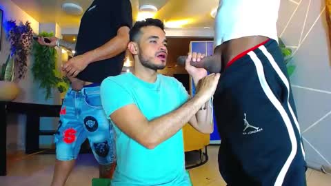 Snapshot of 1pushman chatting on 09-28-25, 11:04 pushman online show from 09-28-25, 11:04